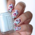 Цветочный маникюр на овальные ногти