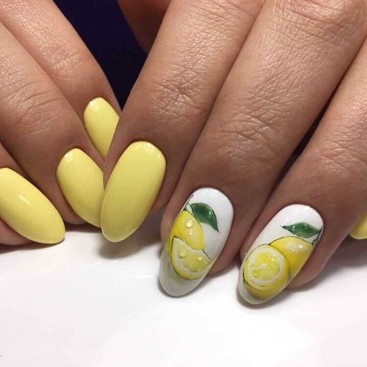 дизайн ногтей с желтым лаком